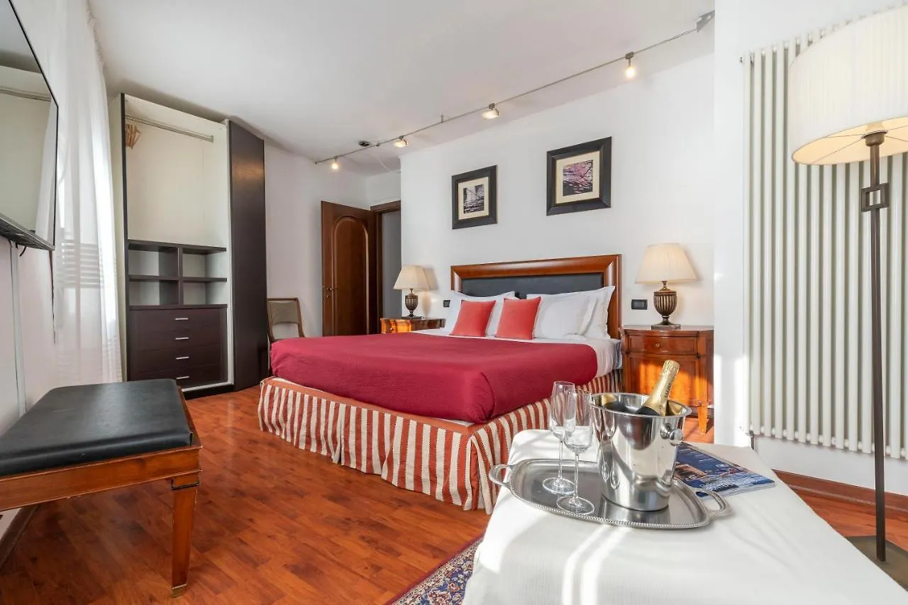 Apartment Fenix Turandot Suite Venice Italy