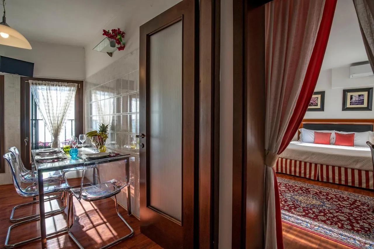 Apartment Fenix Turandot Suite Venice Italy